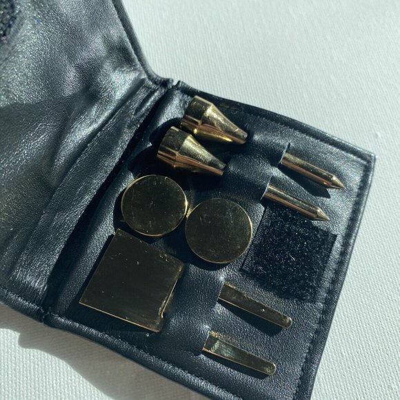 Vintage Brass Gold Metal Plated Divot Repair Golf Tee Marker Set Leather Pouch - Picture 2 of 9